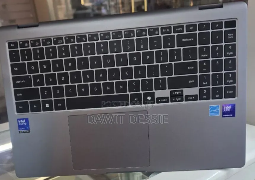 New Laptop Samsung NP-X360 16GB Intel Core Ultra 7 SSD 512GB