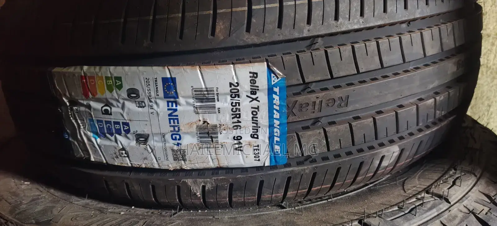 Car Tyre Goma Yaris