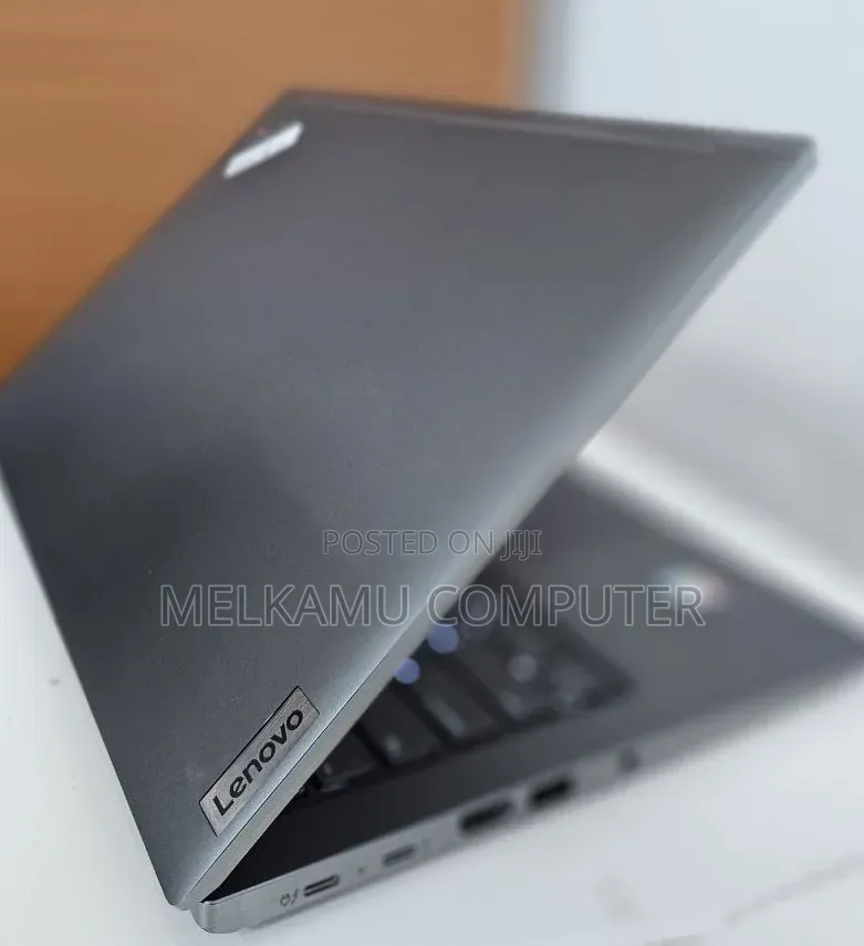 New Laptop Lenovo ThinkPad T14s G4 16GB Intel Core i7 SSD 512GB