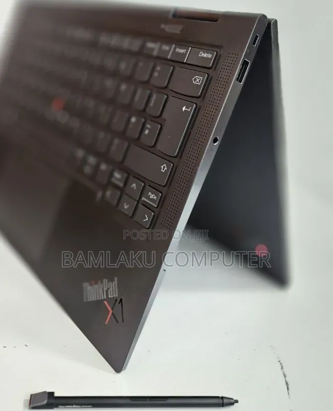 New Laptop Lenovo ThinkPad X1 Yoga 16GB Intel Core i7 SSD 512GB