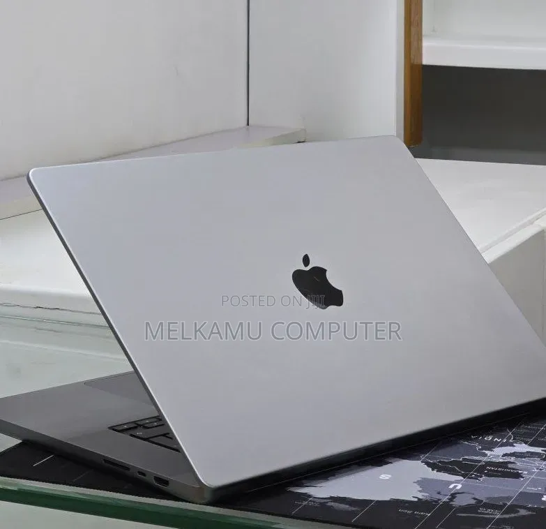New Laptop Apple MacBook Pro 2021 M1 Max 32GB Apple M1 Max SSD 1T