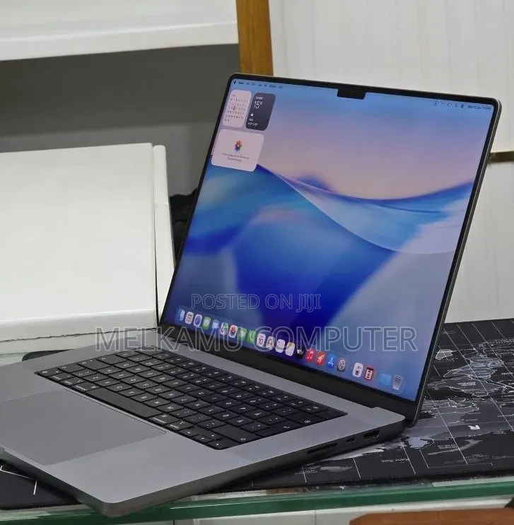 New Laptop Apple MacBook Pro 2021 M1 Max 32GB Apple M1 Max SSD 1T