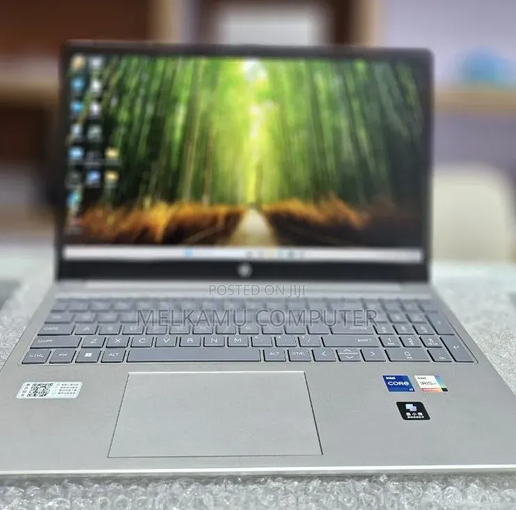 New Laptop HP Stream Notebook 16GB Intel Core i7 SSD 1T