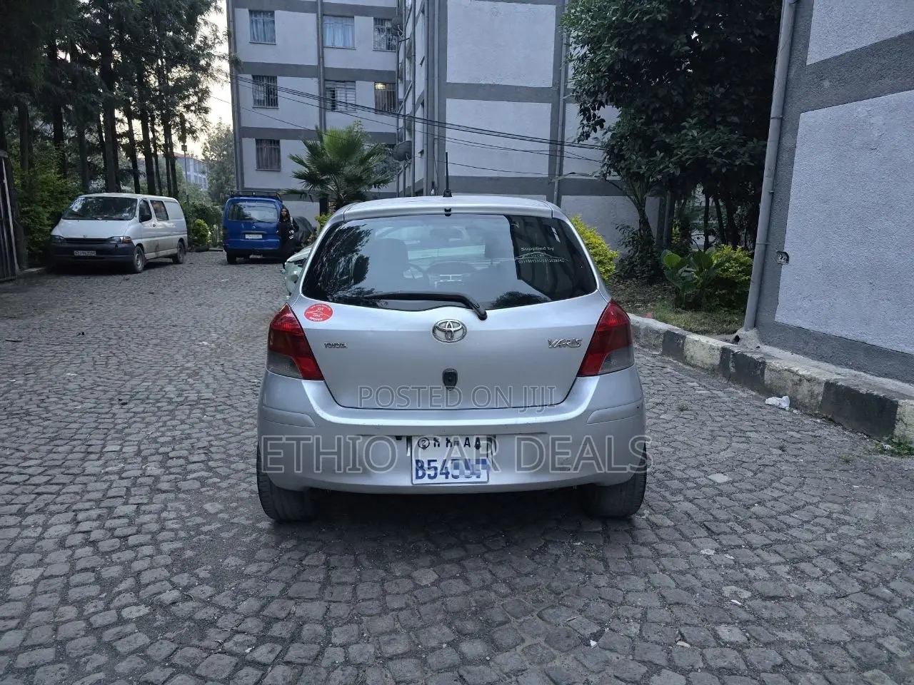 Toyota Yaris 2010 Silver