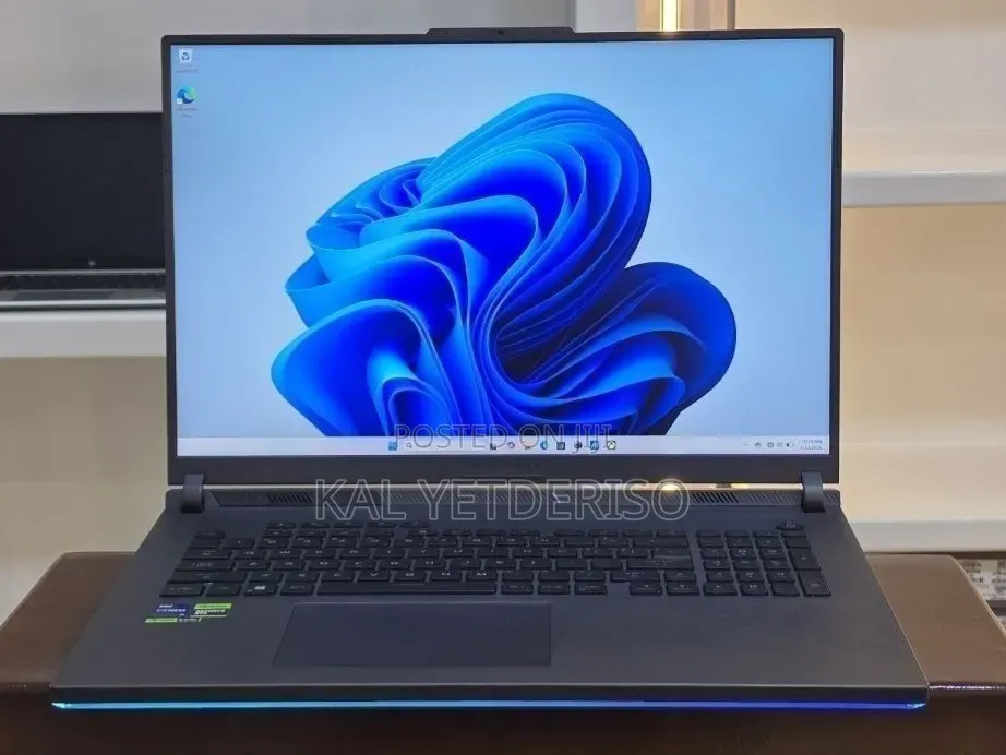 New Laptop MSI 16GB Intel Core i7 SSD 512GB