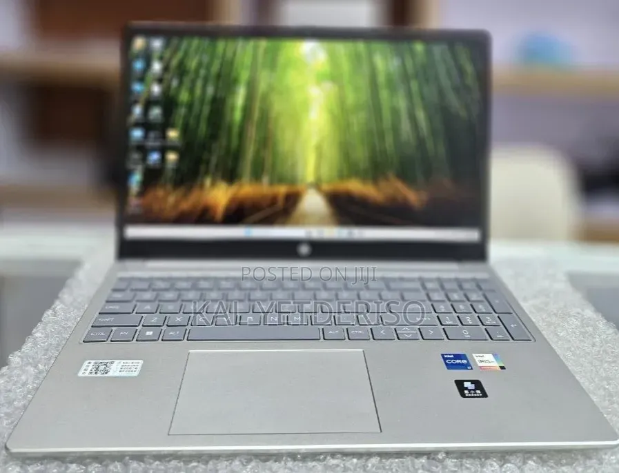 New Laptop HP 16GB Intel Core i7 SSD 1T