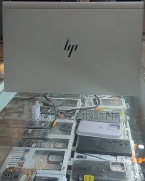 New Laptop HP EliteBook 840 G8 16GB Intel Core i7 SSD 512GB