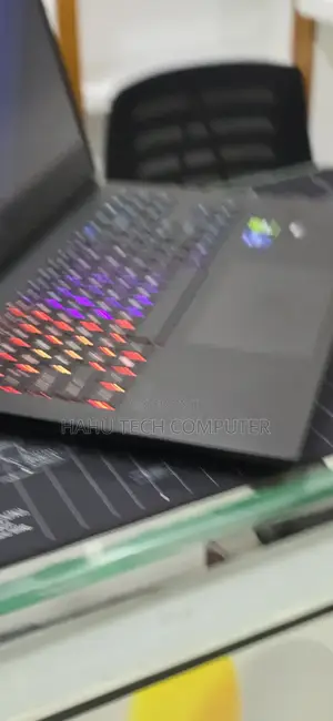 New Laptop HP Omen 16 16GB Intel Core i7 SSD 512GB