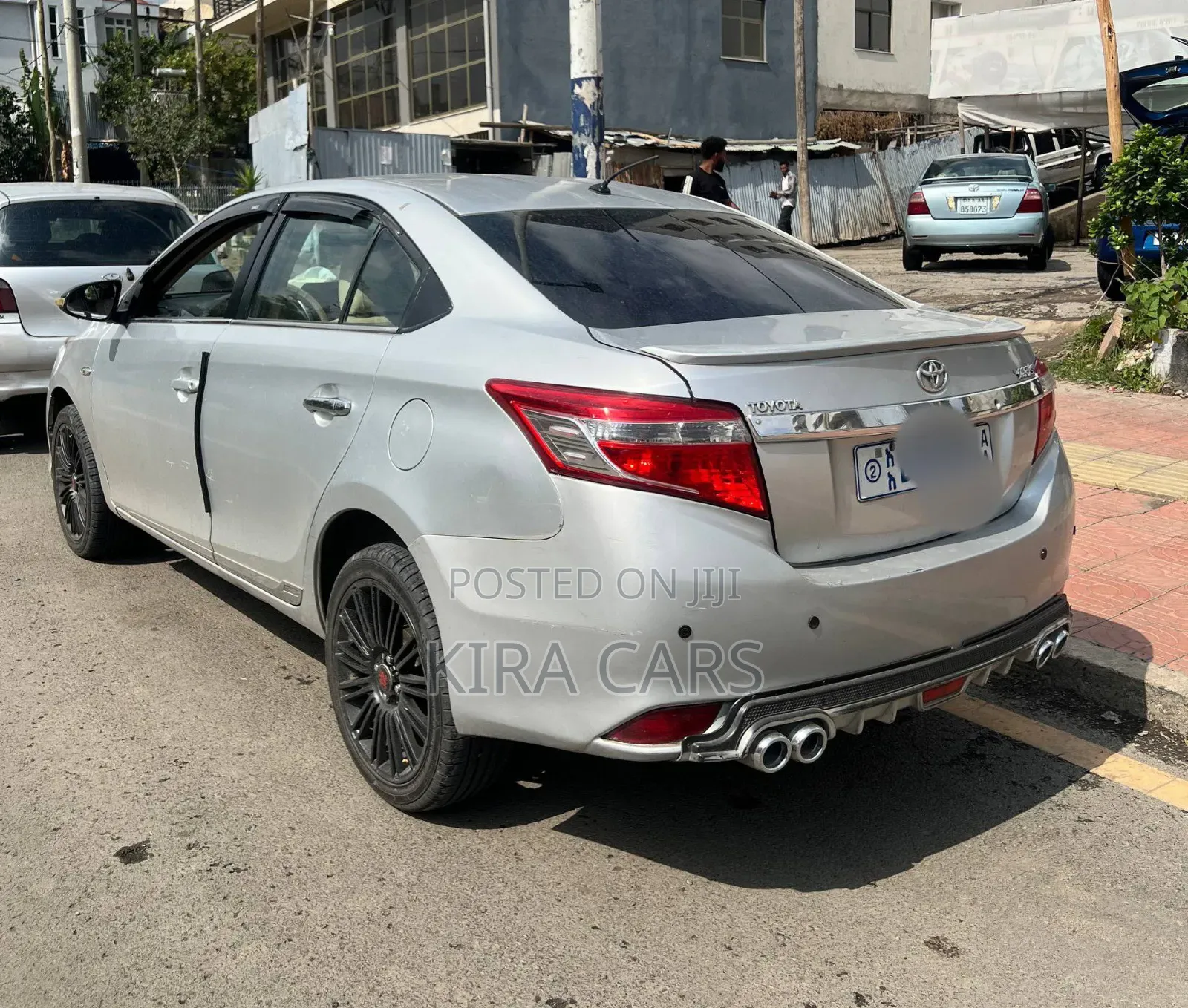 Toyota Yaris 2015 Silver