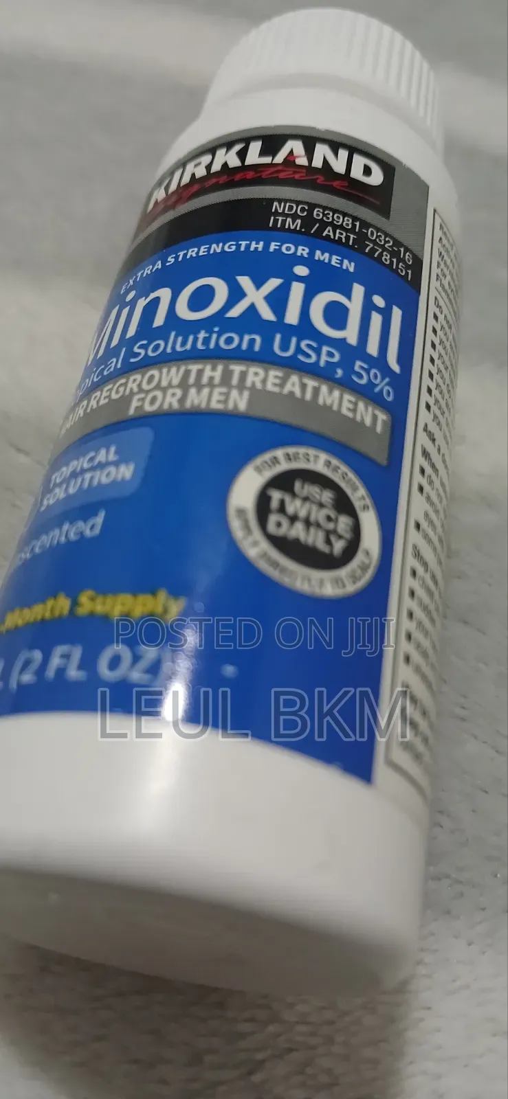 Men Kirkiland Minoxidil