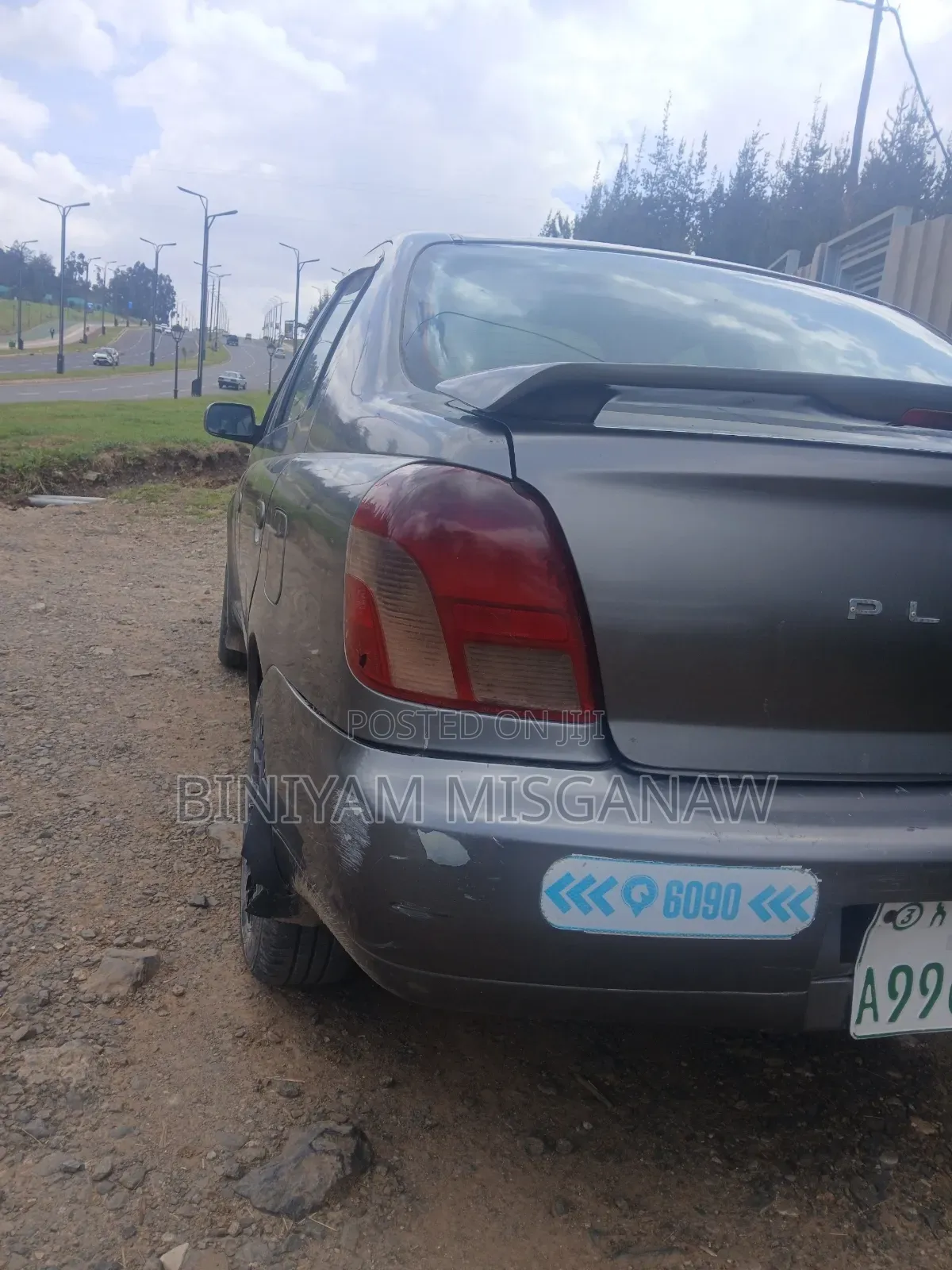 Toyota Platz 2001 Gray