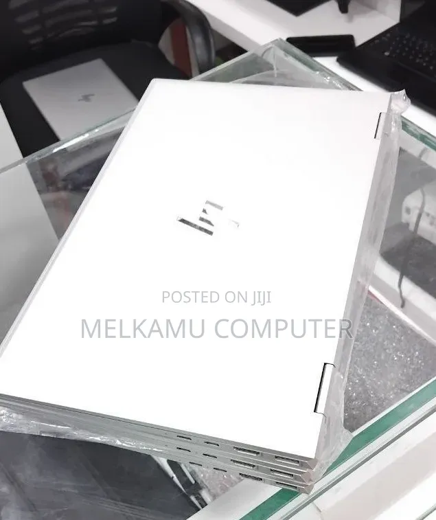 New Laptop HP EliteBook x360 1040 G7 16GB Intel Core i5 SSD 512GB