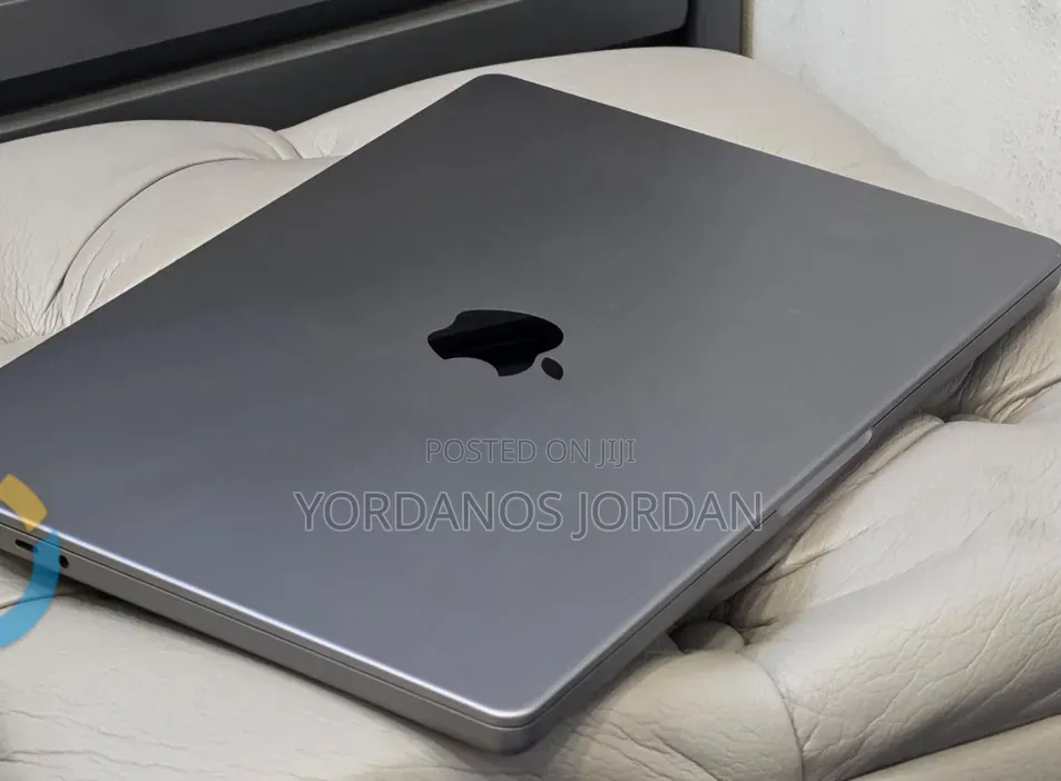 New Laptop Apple MacBook Pro 2021 M1 32GB Apple M1 Pro SSD 512GB