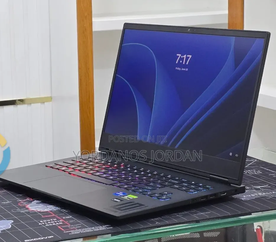 New Laptop HP Omen 16 16GB Intel Core i7 SSD 1T