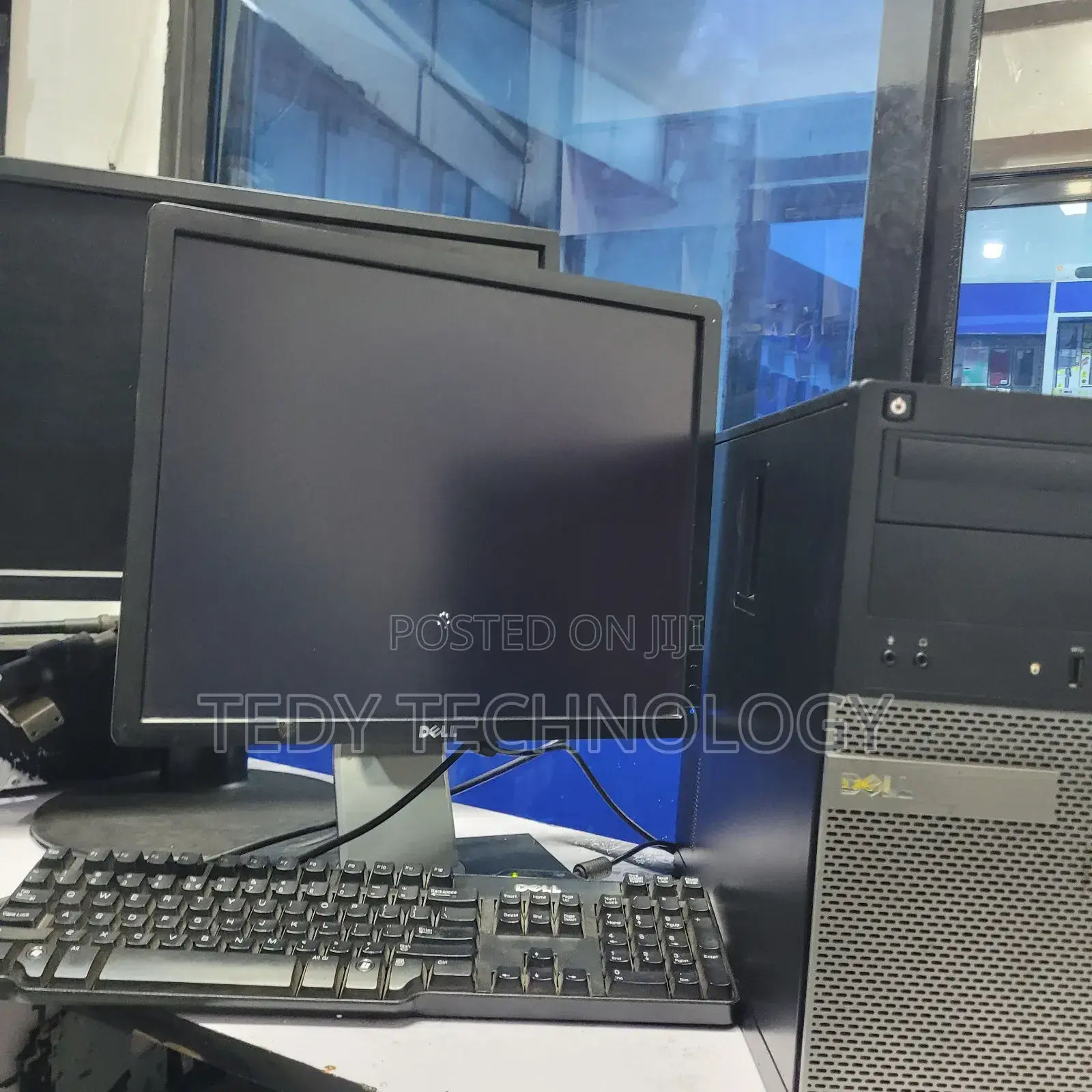 Desktop Computer Dell OptiPlex 3010 4GB Intel Core i3 HDD 500GB