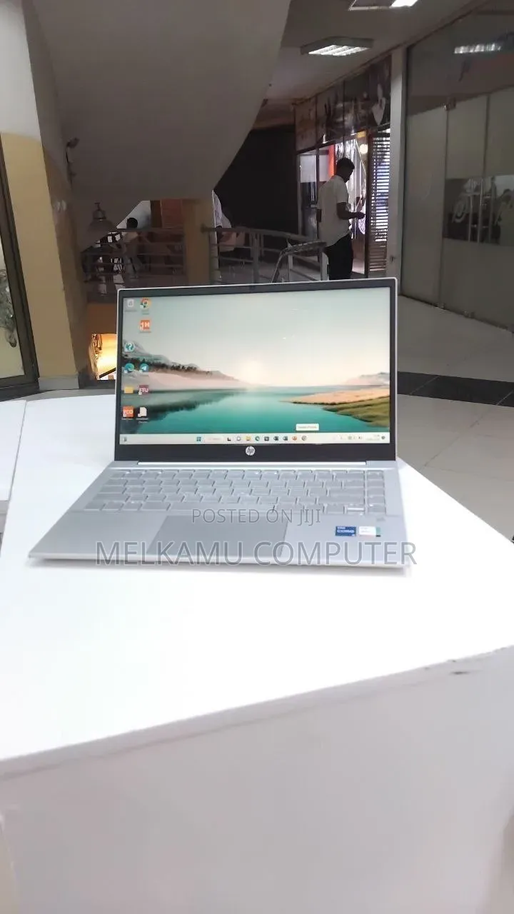 New Laptop HP Pavilion 14 16GB Intel Core i5 SSD 512GB