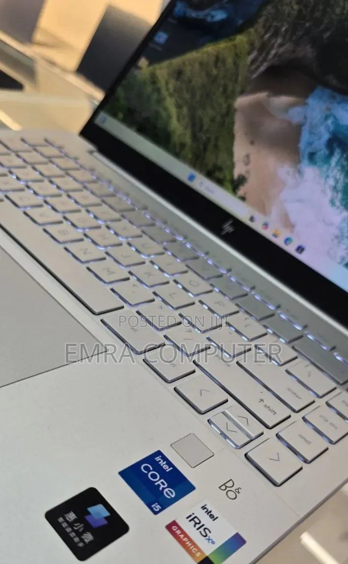 New Laptop HP 16GB Intel Core i5 SSD 512GB