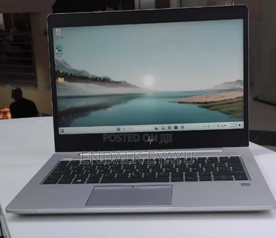 New Laptop HP EliteBook 830 G5 8GB Intel Core i5 SSD 512GB