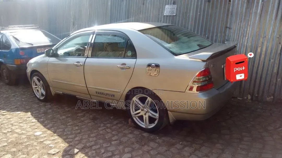 Toyota Corolla 2003 Gold