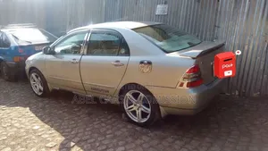 Toyota Corolla 2003 Gold