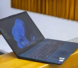 New Laptop Lenovo IdeaPad 530S 12GB Intel Core i7 SSD 512GB