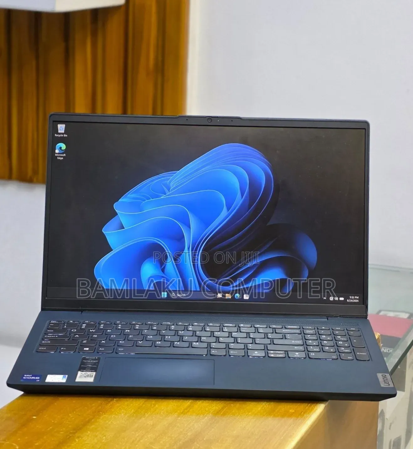 New Laptop Lenovo IdeaPad 530S 12GB Intel Core i7 SSD 512GB