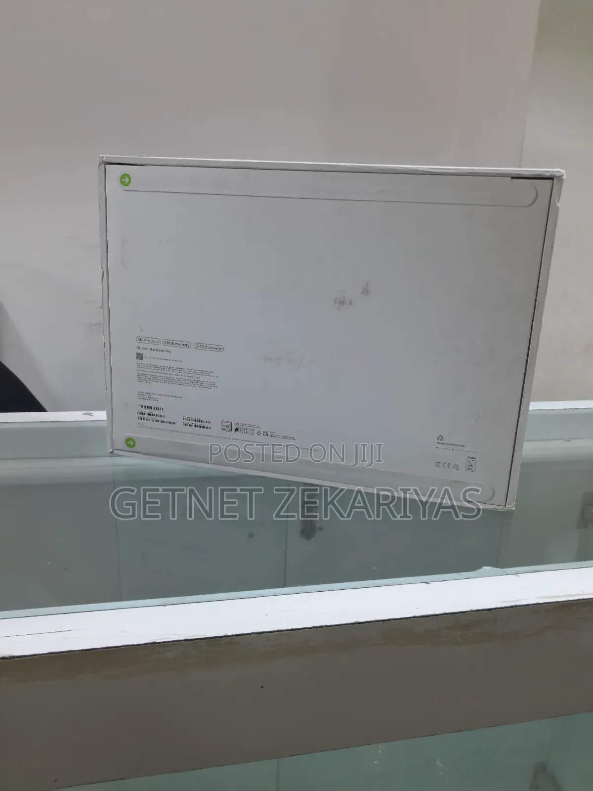 New Laptop Apple MacBook Pro 2024 M4 Pro 48GB Apple M4 Pro SSD 512GB