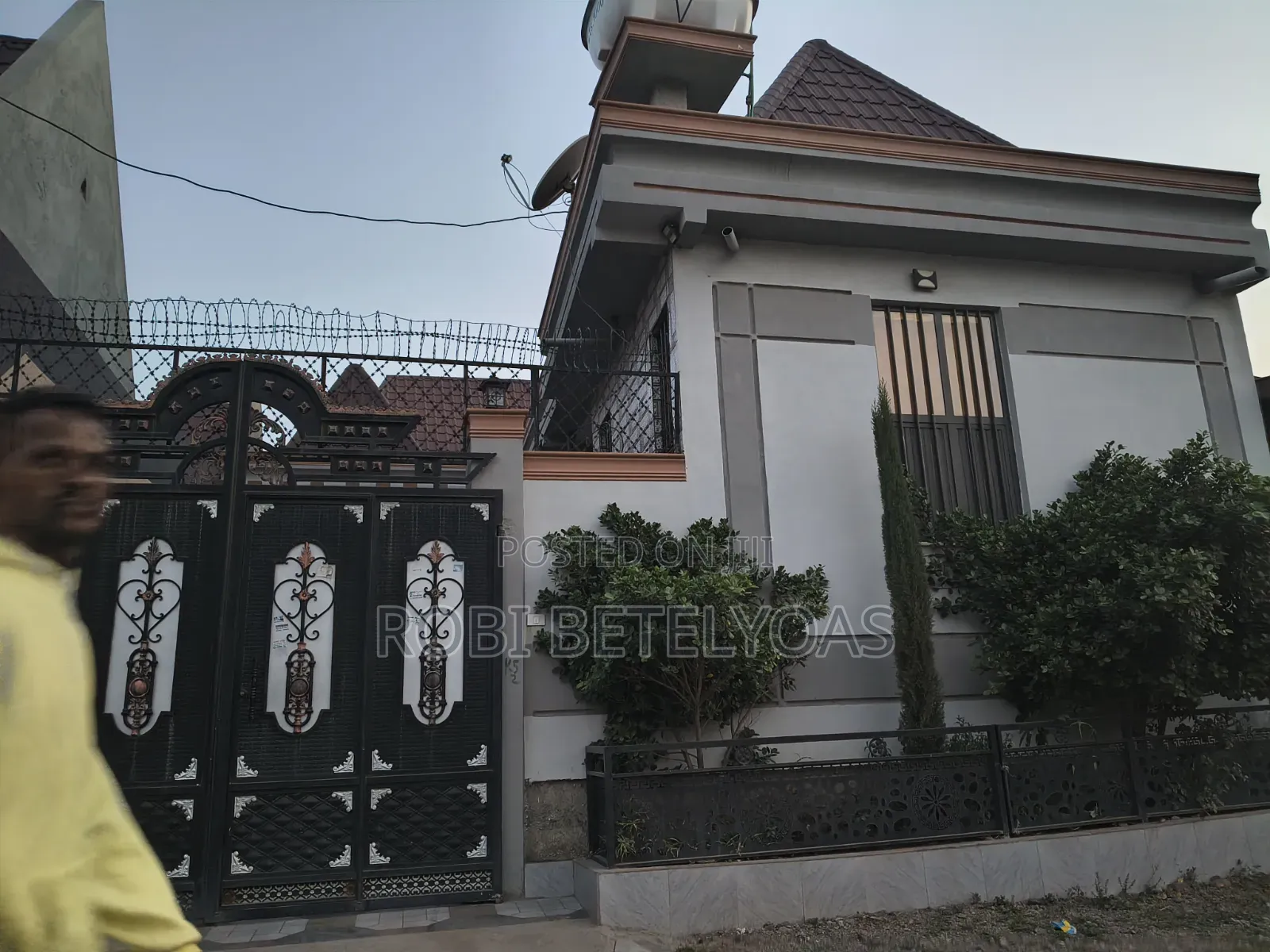 Furnished 3bdrm House in L Sheep, East Shewa for sale