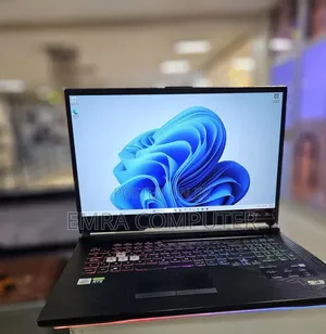 New Laptop Asus ROG Strix G17 32GB Intel Core i7 SSD 1T