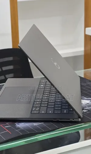 New Laptop Dell Precision 5540 16GB Intel Core i7 SSD 1T