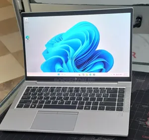 New Laptop HP EliteBook 840 G8 16GB Intel Core i7 SSD 512GB