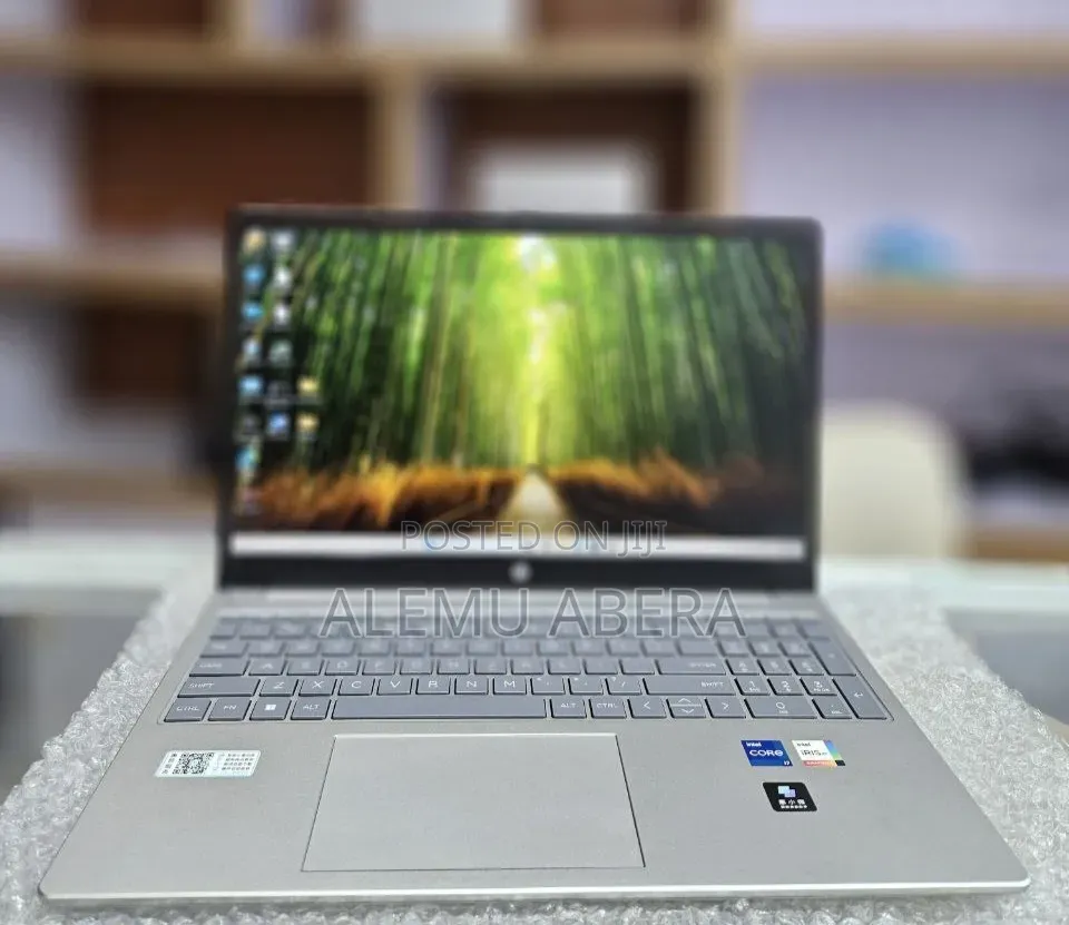 New Laptop HP 16GB Intel Core i7 SSD 1T