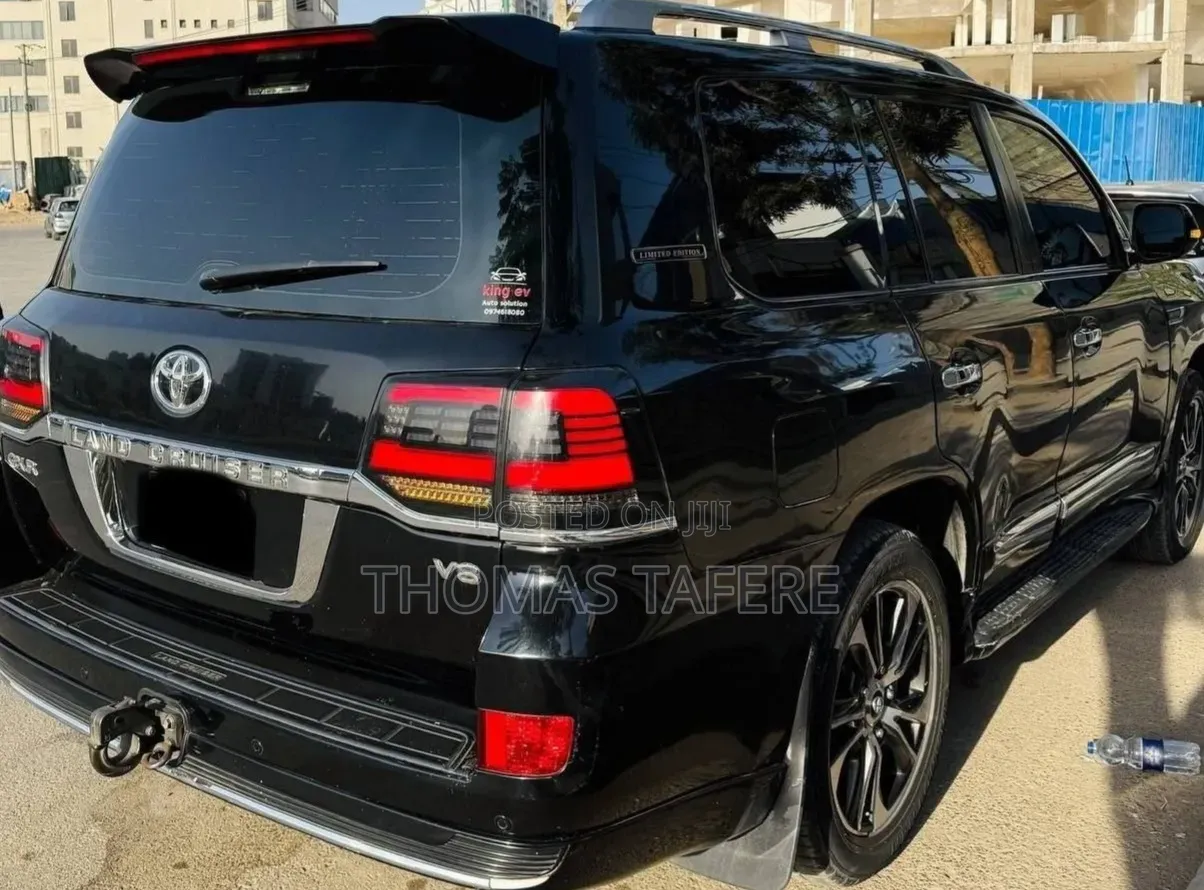 Toyota Land Cruiser 2015 Matt Black