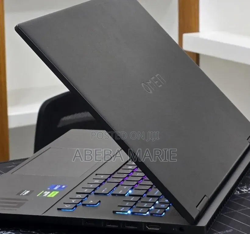 New Laptop HP Omen 16 16GB Intel Core i9 SSD 1T