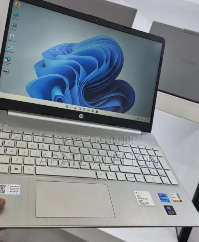New Laptop HP Stream Notebook 16GB Intel Core i5 SSD 512GB