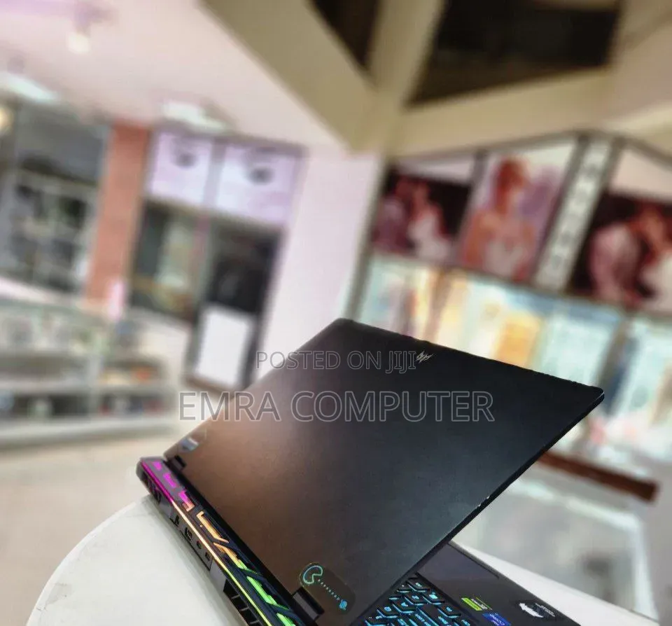 New Laptop Acer Predator Helios 300 16GB Intel Core i7 SSD 1T