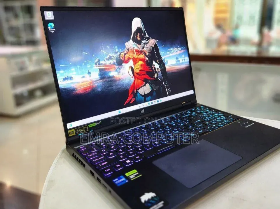 New Laptop Acer Predator Helios 300 16GB Intel Core i7 SSD 1T