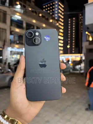 New Apple iPhone 15 128 GB Black
