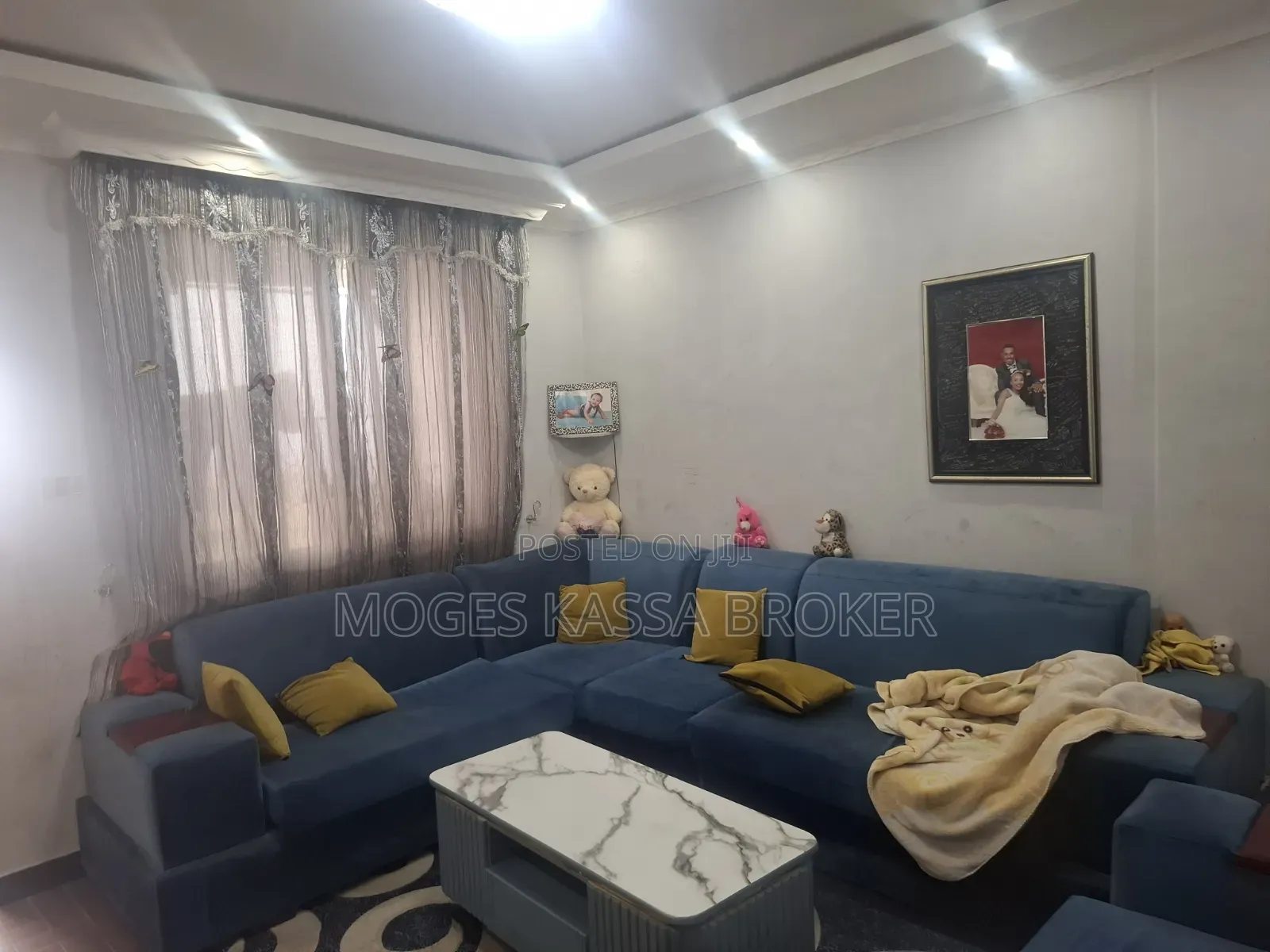 Furnished 2bdrm Condo in አያት ኮንዶሚንየም, Yeka for sale