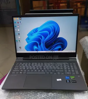 New Laptop HP Victus 16 16GB Intel Core i7 SSD 1T