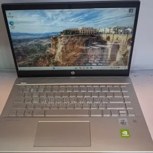 New Laptop HP Pavilion 14 16GB Intel Core i7 SSD 512GB