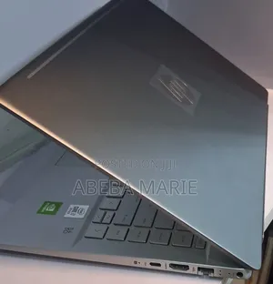 New Laptop HP Pavilion 14 16GB Intel Core i7 SSD 512GB