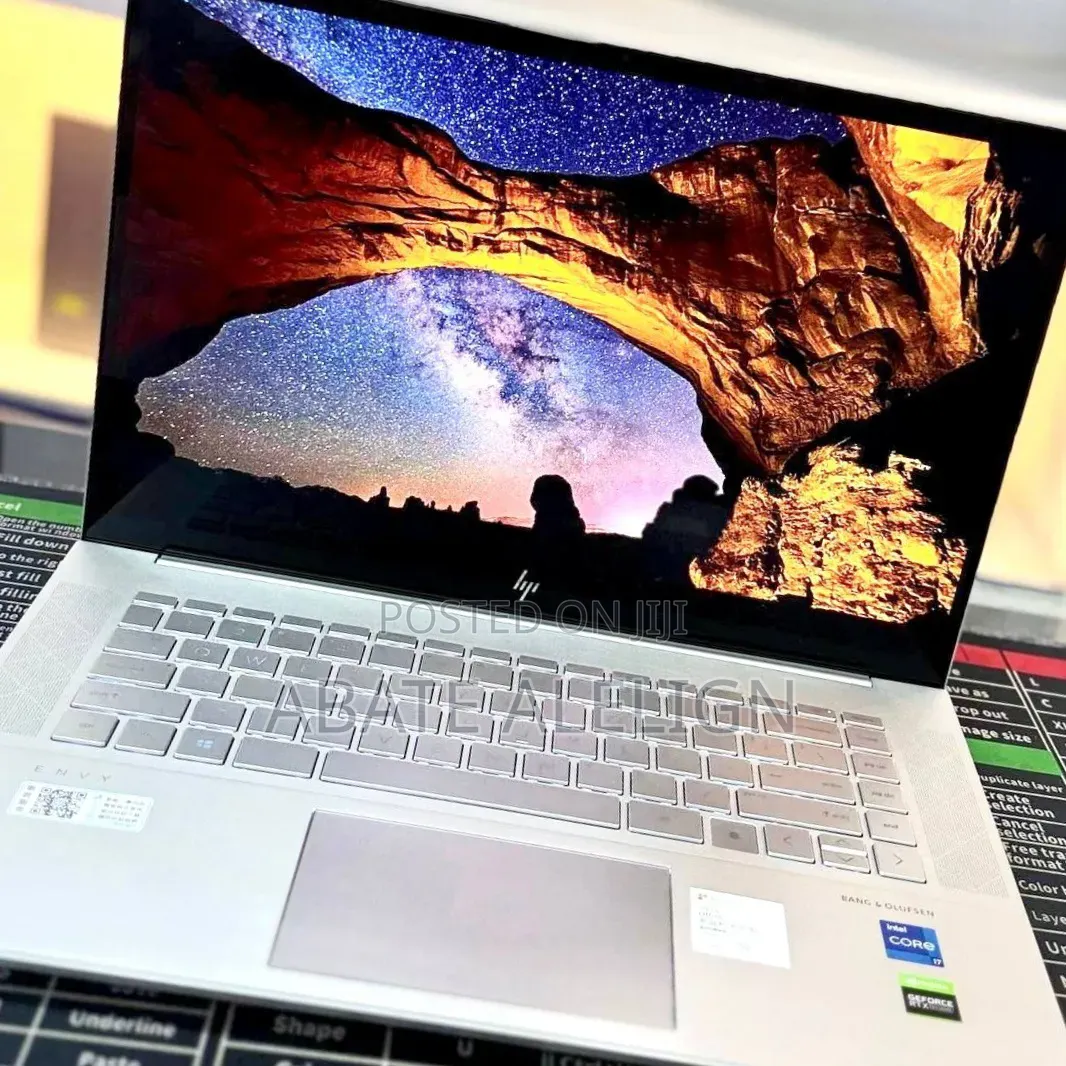 New Laptop HP Pavilion 15 16GB Intel Core i7 SSD 512GB