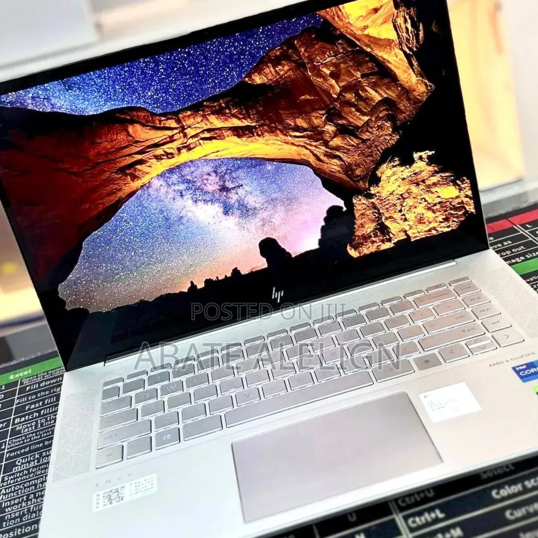 New Laptop HP Pavilion 15 16GB Intel Core i7 SSD 512GB