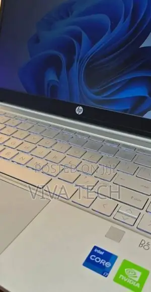 New Laptop HP Pavilion 14 16GB Intel Core i7 SSD 512GB