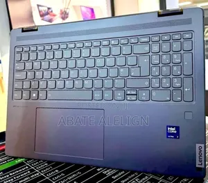 New Laptop Lenovo Yoga 7i 16GB Intel Core Ultra 7 SSD 512GB