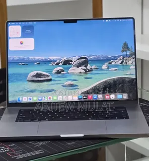 New Laptop Apple MacBook Pro 2021 M1 32GB Apple M1 Pro SSD 512GB
