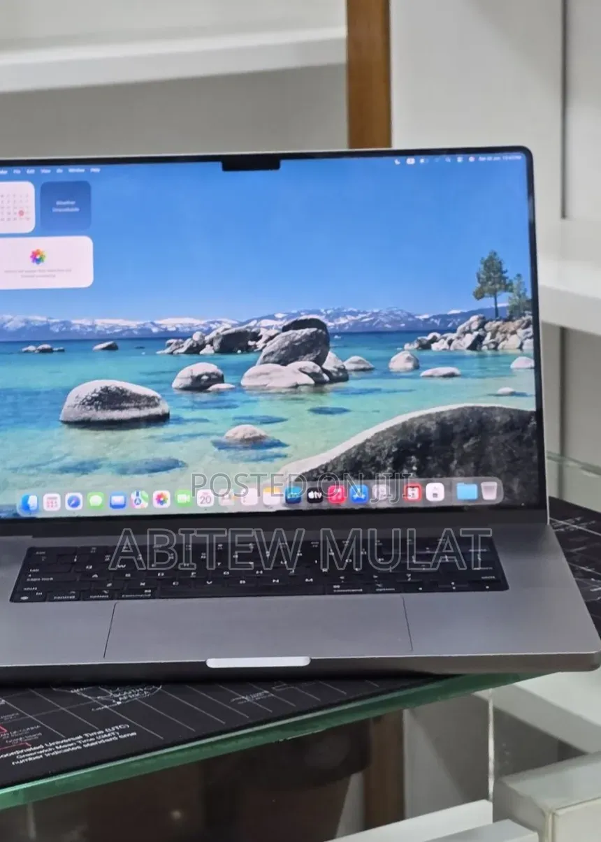 New Laptop Apple MacBook Pro 2021 M1 32GB Apple M1 Pro SSD 512GB