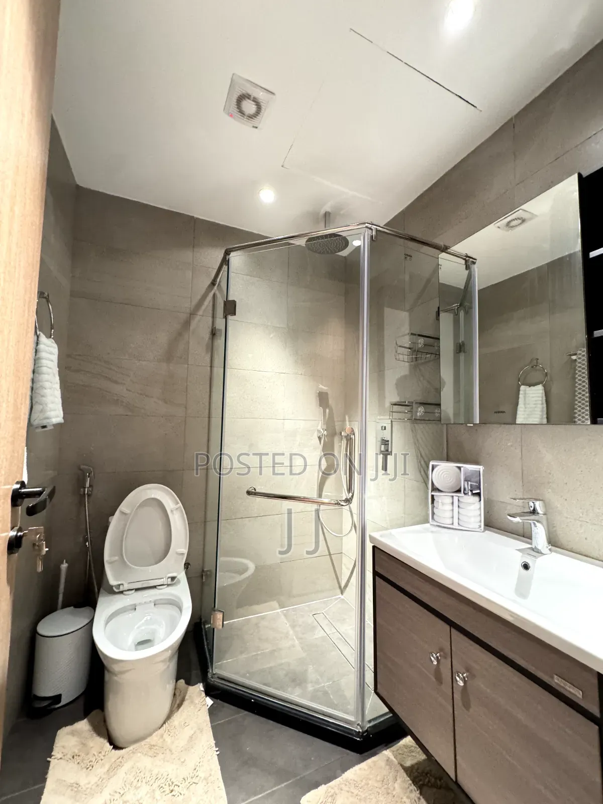 Furnished 3bdrm Apartment in Kirkos for rent