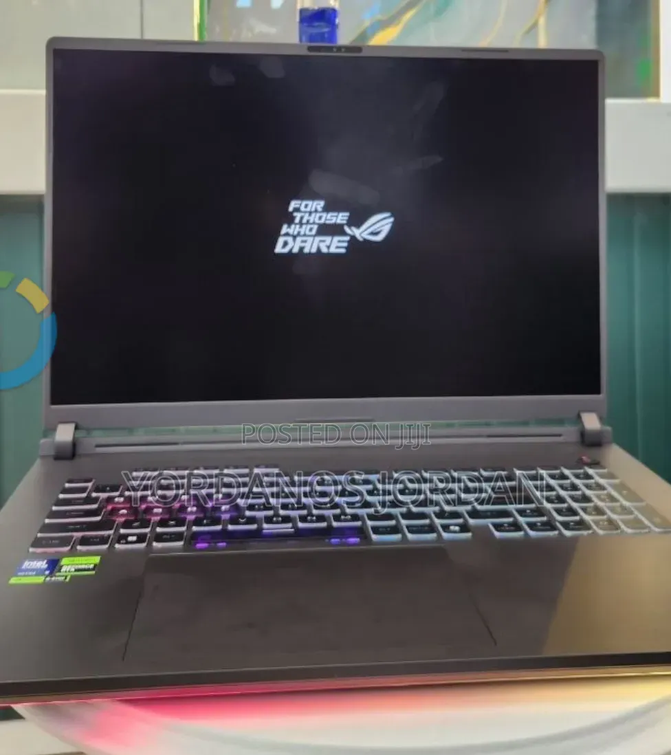 New Laptop Asus ROG Strix G18 32GB Intel Core Ultra 9 SSD 2T